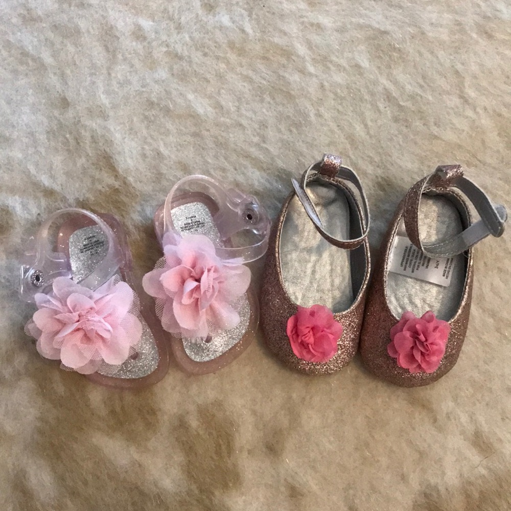 Pink sandals & slippers